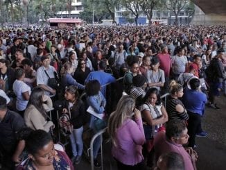 Estudo divulgado pela Folha de São Paulo neste domingo revela que até 12,6 milhões podem perder o emprego na crise do coronavírus.