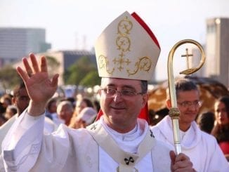 Paulista de 60 anos, Dom Sérgio da Rocha assume hoje como 28º arcebispo de Salvador e Primaz do Brasil, no lugar de Dom Murilo Kriger, que se aposentou.