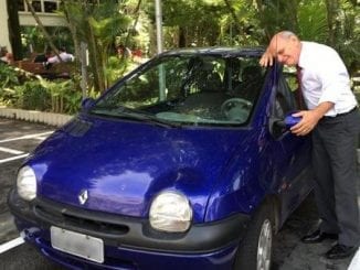 Twingo Azul, o carro de Boechat